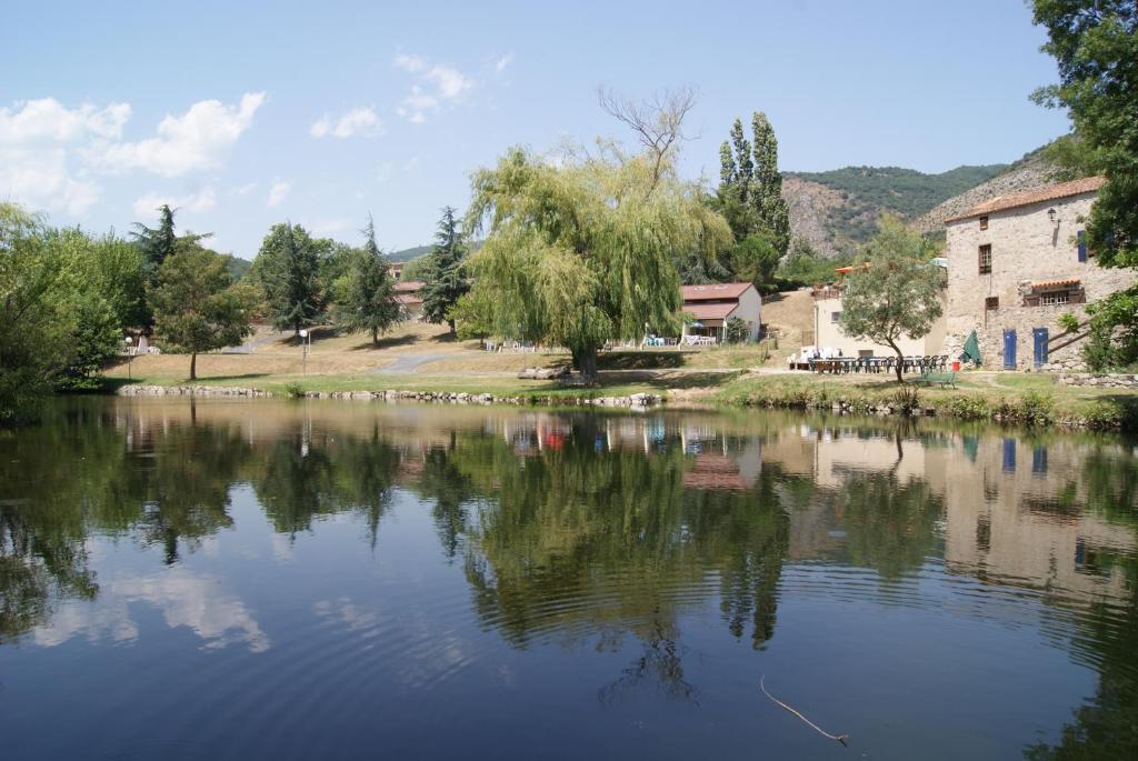 Le Moulin De Sournia Hotel ภายนอก รูปภาพ